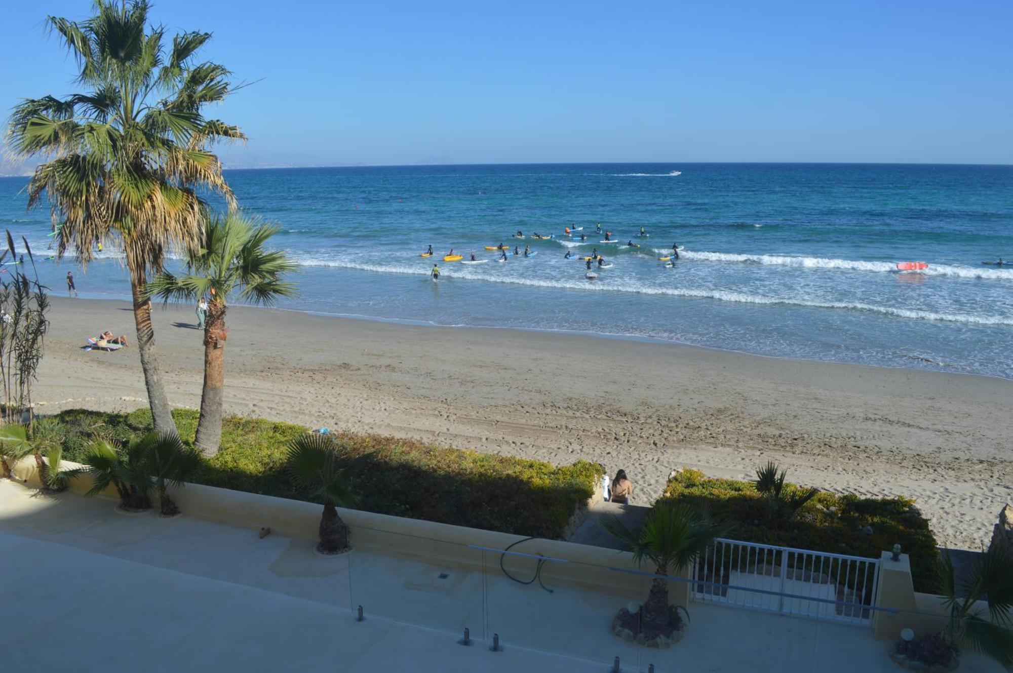 Excepcional Apartamento Loft A Pie De Playa En Chalet Roquetes Alicante Dış mekan fotoğraf