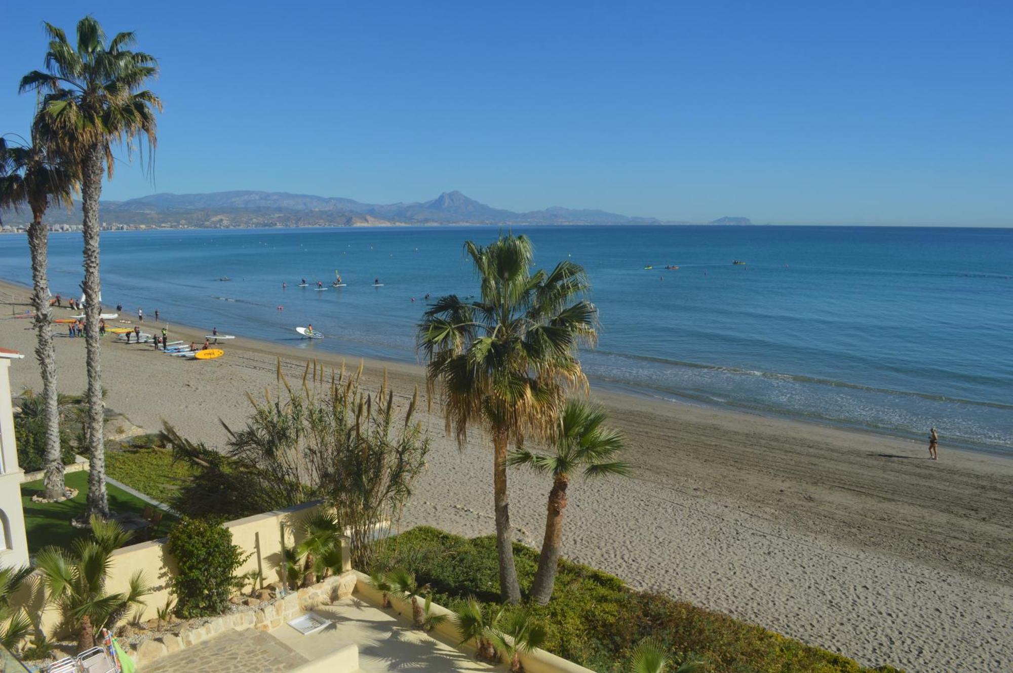 Excepcional Apartamento Loft A Pie De Playa En Chalet Roquetes Alicante Dış mekan fotoğraf