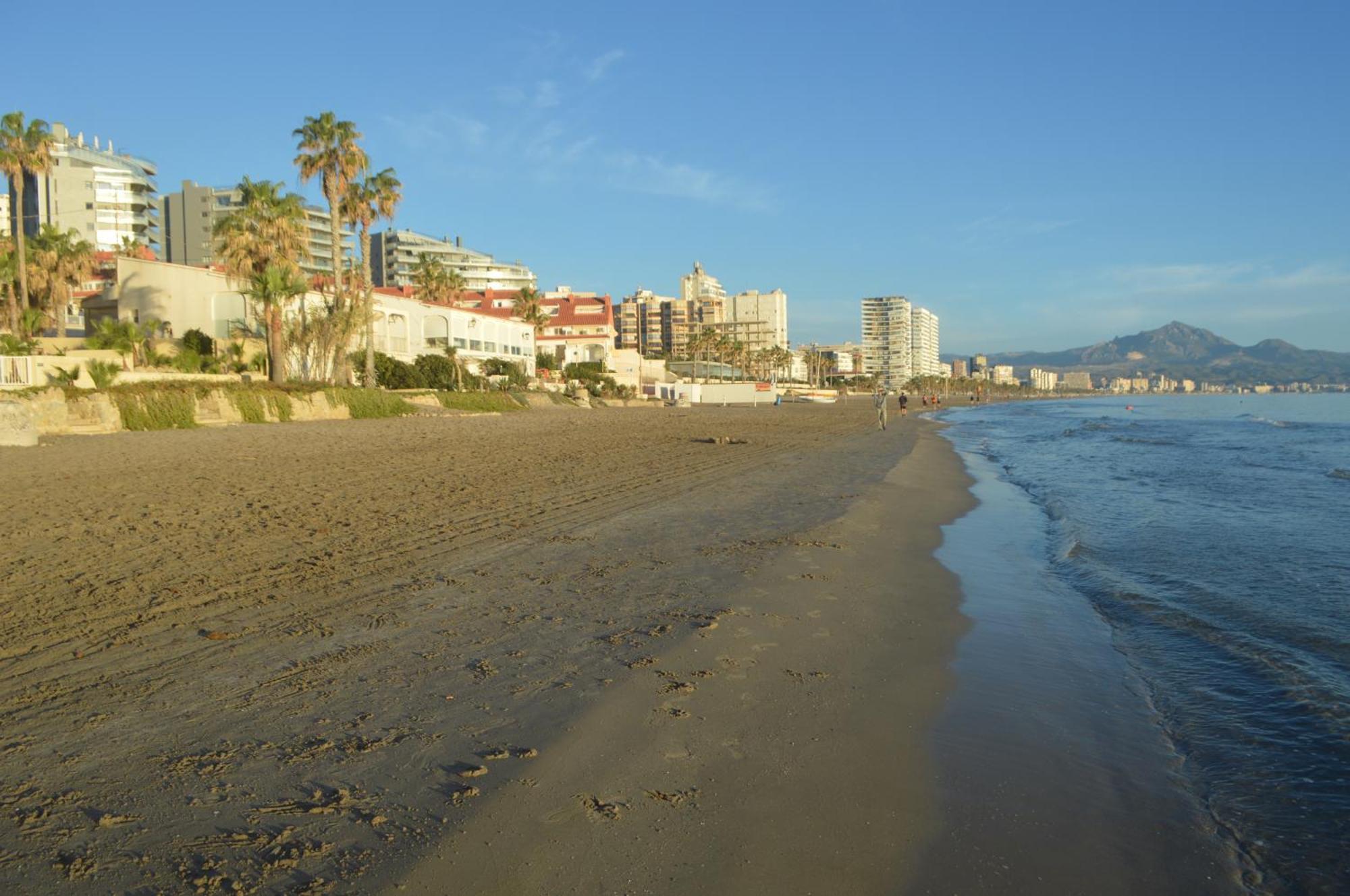 Excepcional Apartamento Loft A Pie De Playa En Chalet Roquetes Alicante Dış mekan fotoğraf