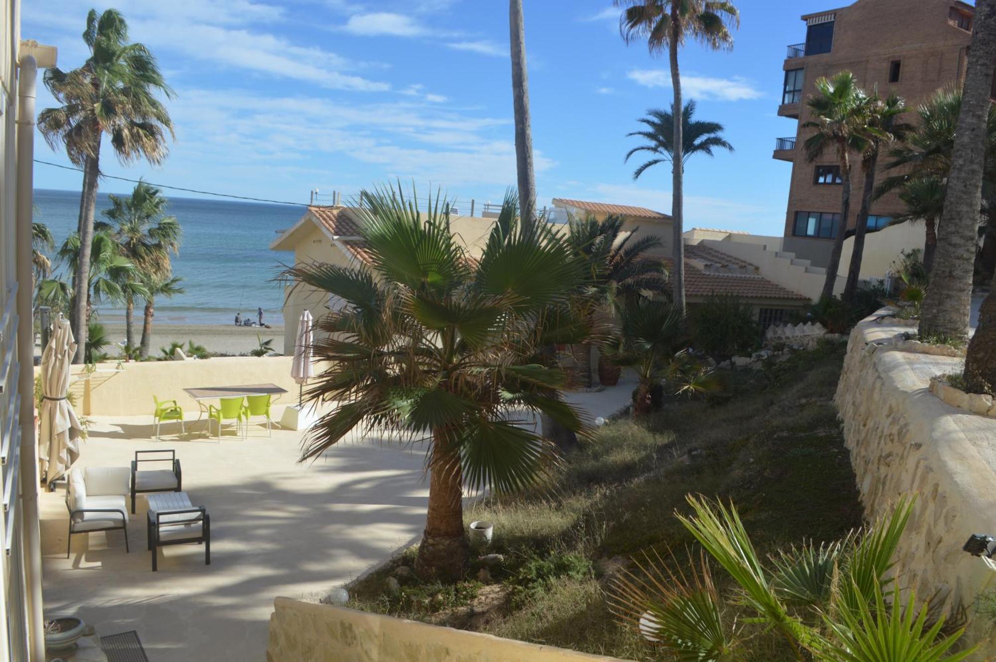 Excepcional Apartamento Loft A Pie De Playa En Chalet Roquetes Alicante Dış mekan fotoğraf